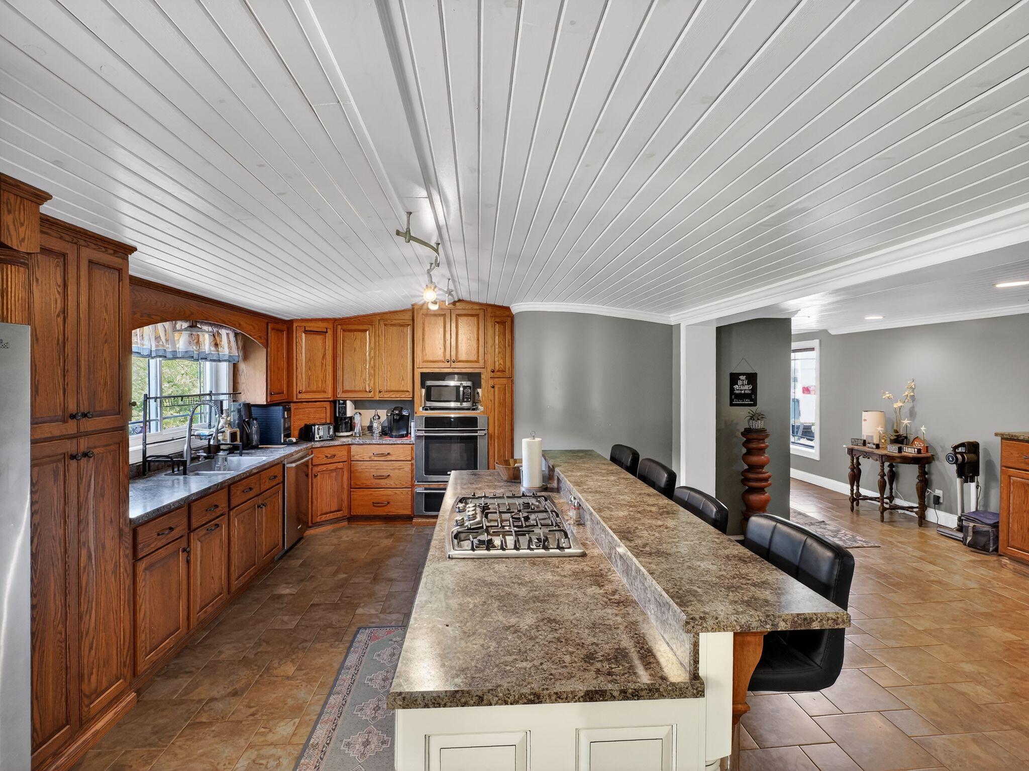 1804 N Prullage Road, Vincennes, IN 47591; Image #22