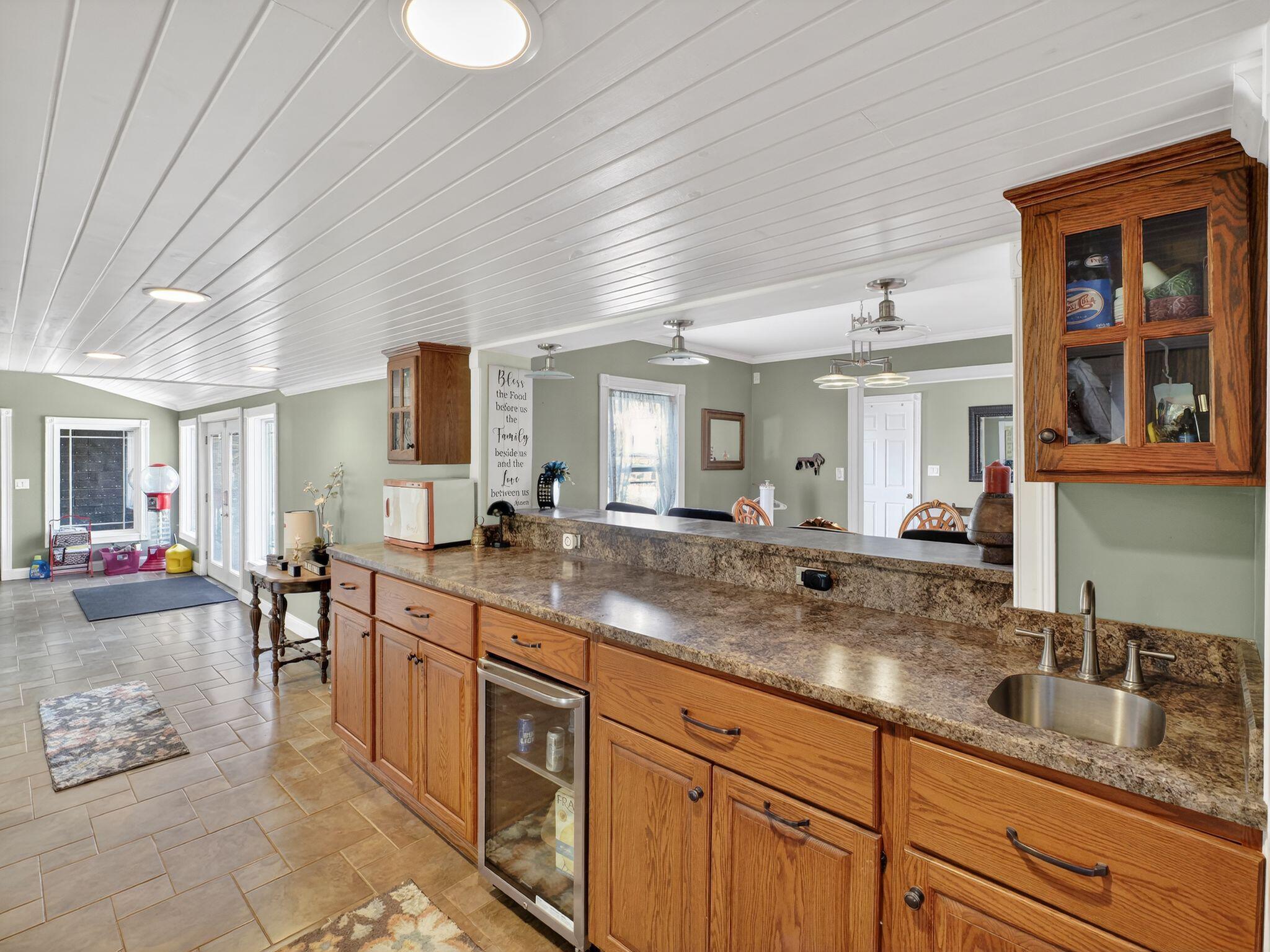 1804 N Prullage Road, Vincennes, IN 47591; Image #24