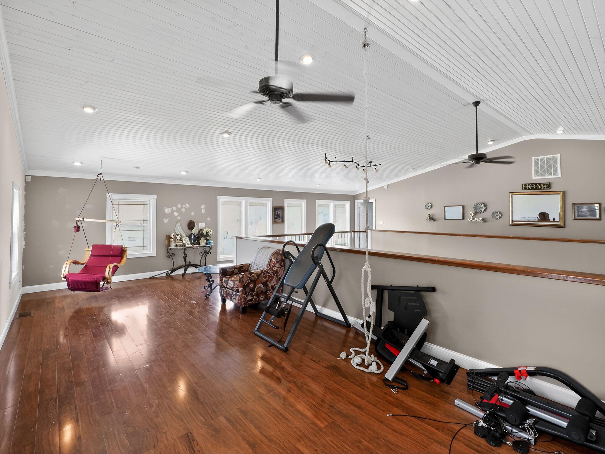 1804 N Prullage Road, Vincennes, IN 47591; Image #39