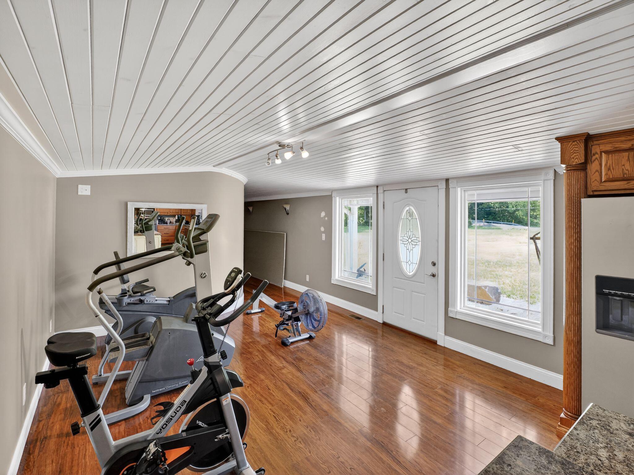 1804 N Prullage Road, Vincennes, IN 47591; Image #41
