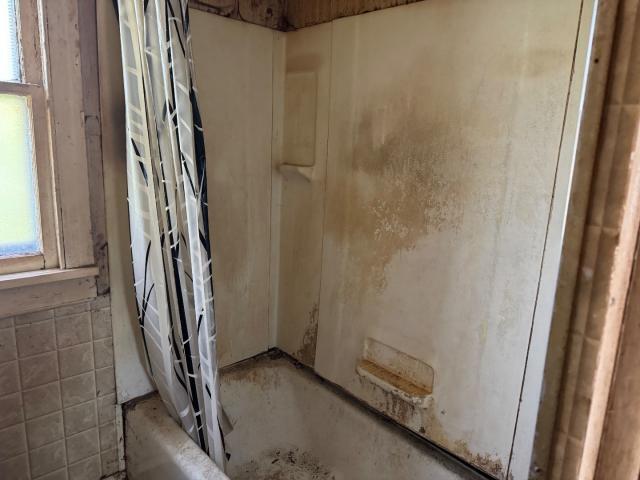 415 Cleveland Avenue, Michigan City, IN 46360; Image #8