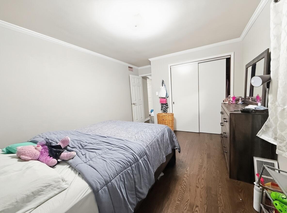 140 N Linda Street, Hobart, IN 46342; Image #11