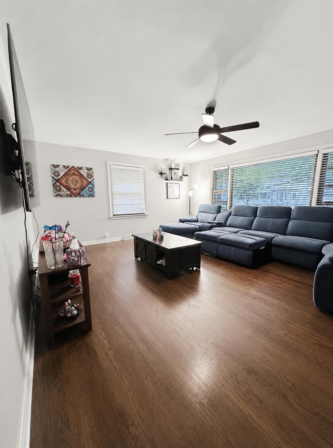 140 N Linda Street, Hobart, IN 46342; Image #4