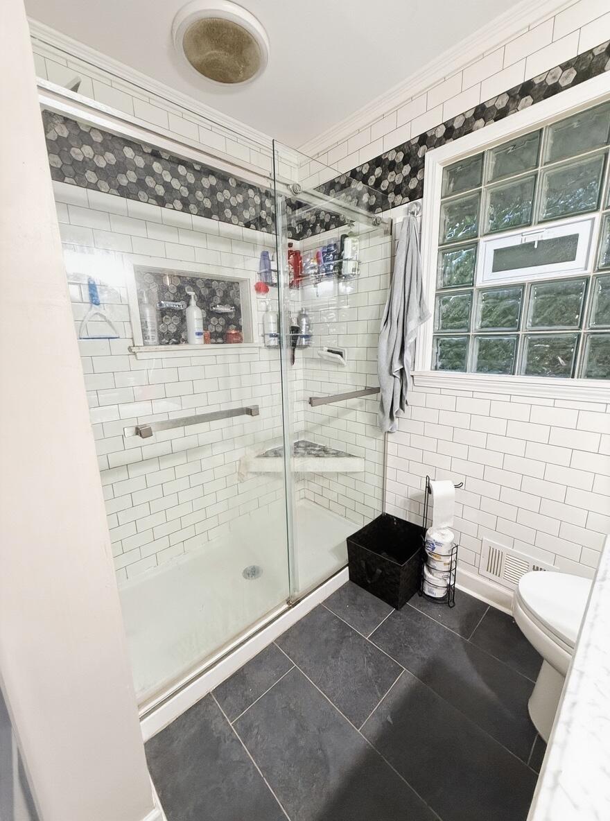 140 N Linda Street, Hobart, IN 46342; Image #7
