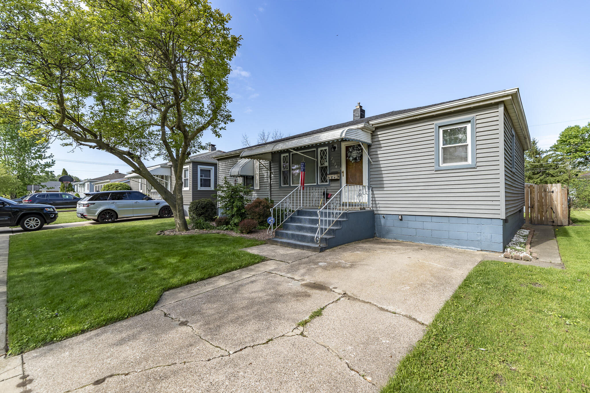 7034 Colorado Avenue, Hammond, IN 46323; Image #2
