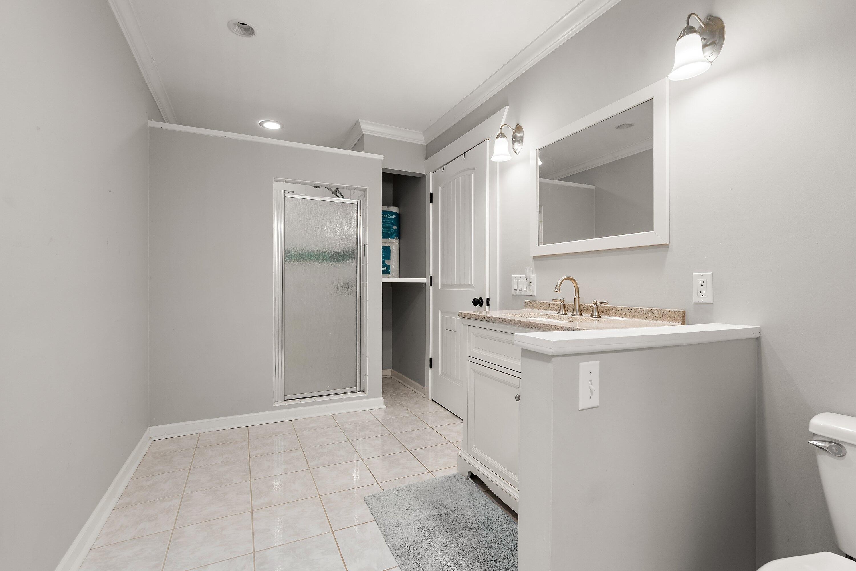 6373 N 450 W, La Porte, IN 46350; Image #9