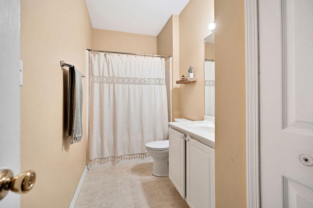 1159 Auburn Meadow Lane, Schererville, IN 46375; Image #14