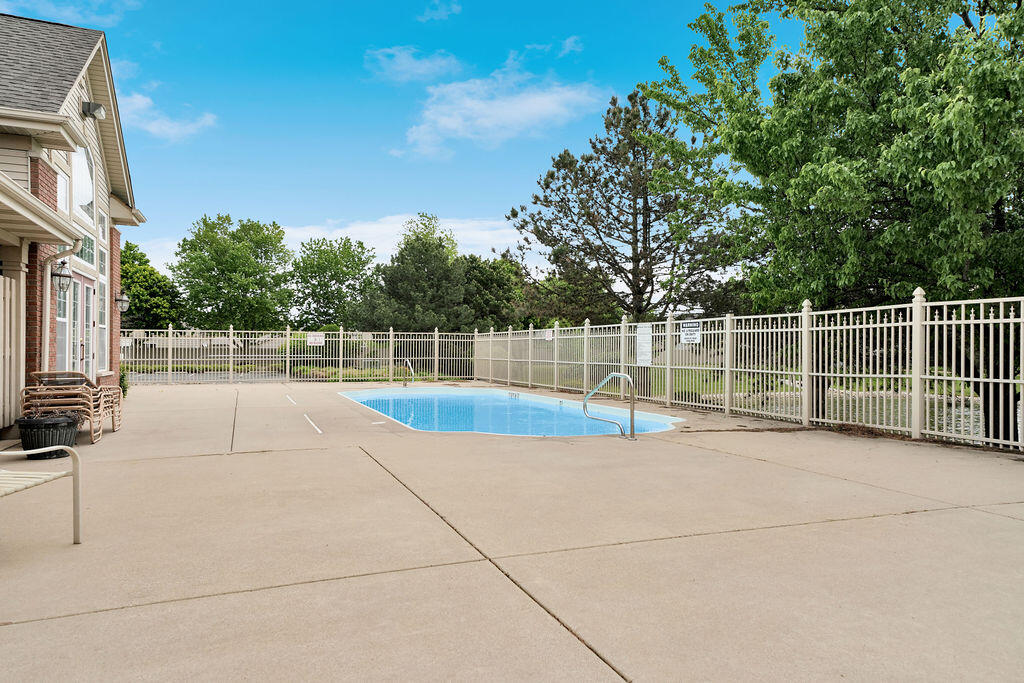 1159 Auburn Meadow Lane, Schererville, IN 46375; Image #18