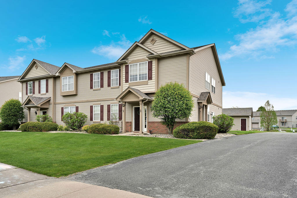 1159 Auburn Meadow Lane, Schererville, IN 46375; Image #2