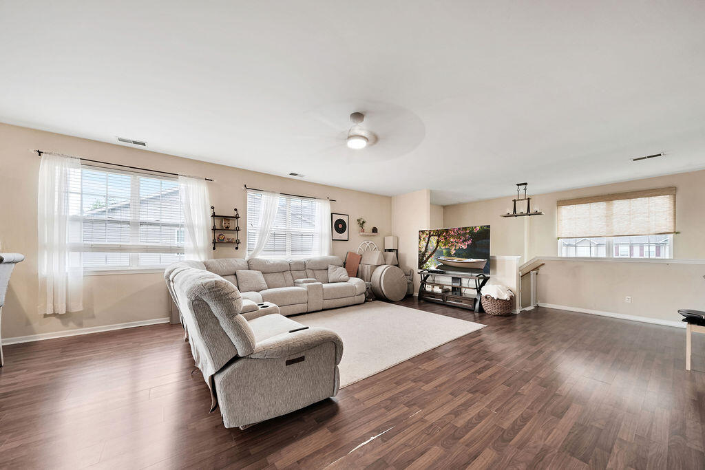 1159 Auburn Meadow Lane, Schererville, IN 46375; Image #4