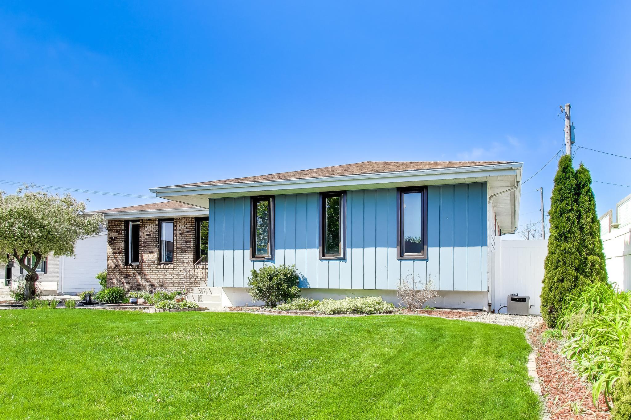 9444 Wildwood Drive, Highland, IN 46322; Image #2