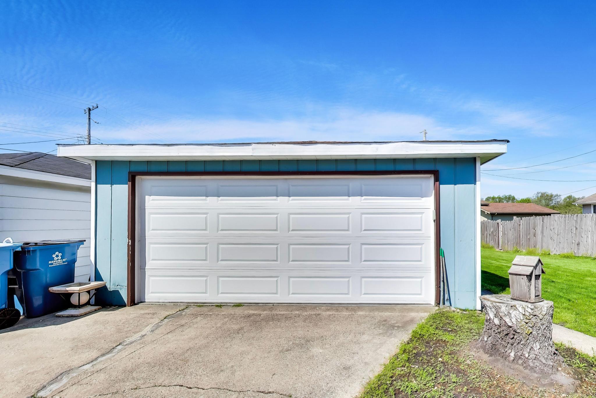 9444 Wildwood Drive, Highland, IN 46322; Image #35