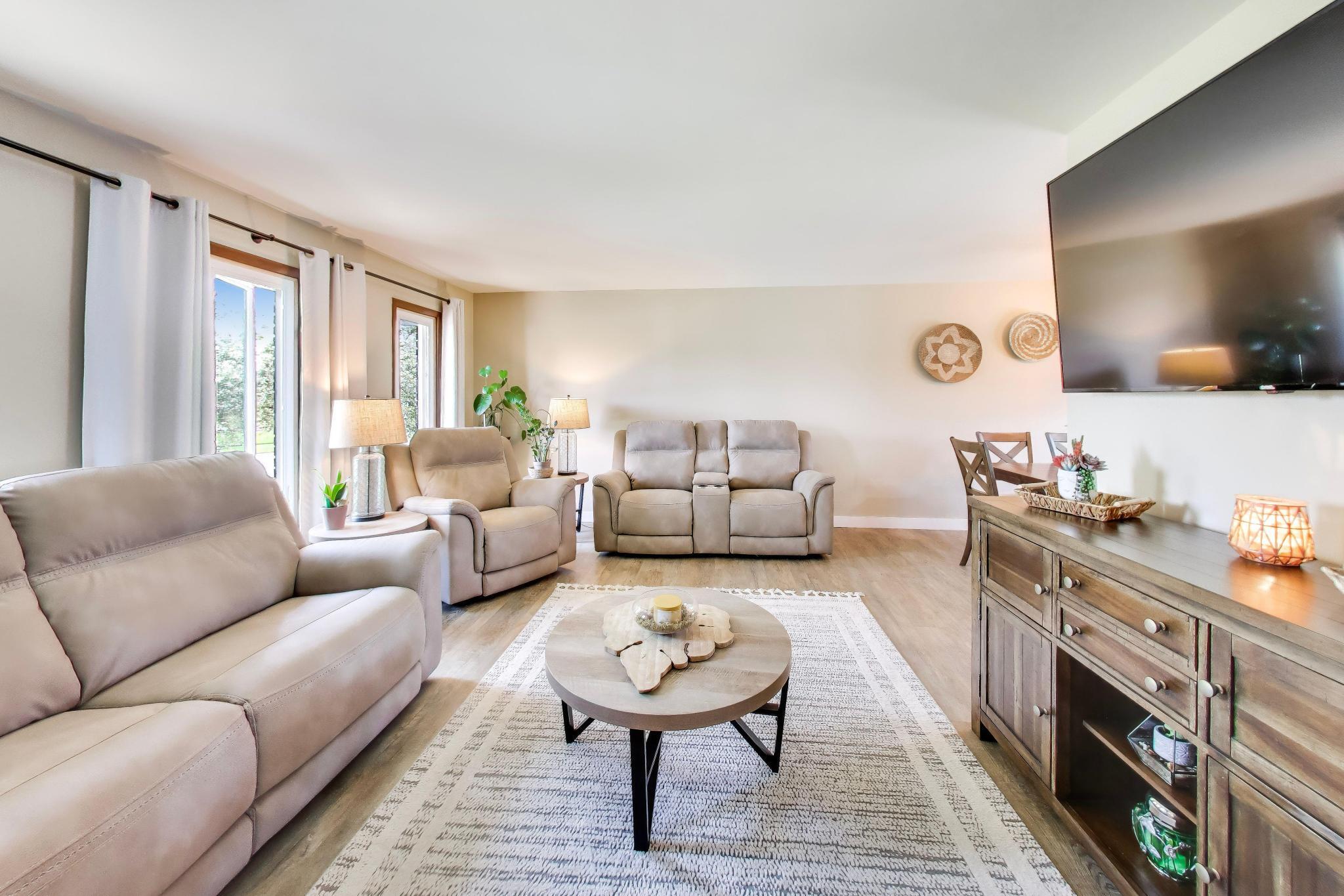 9444 Wildwood Drive, Highland, IN 46322; Image #4