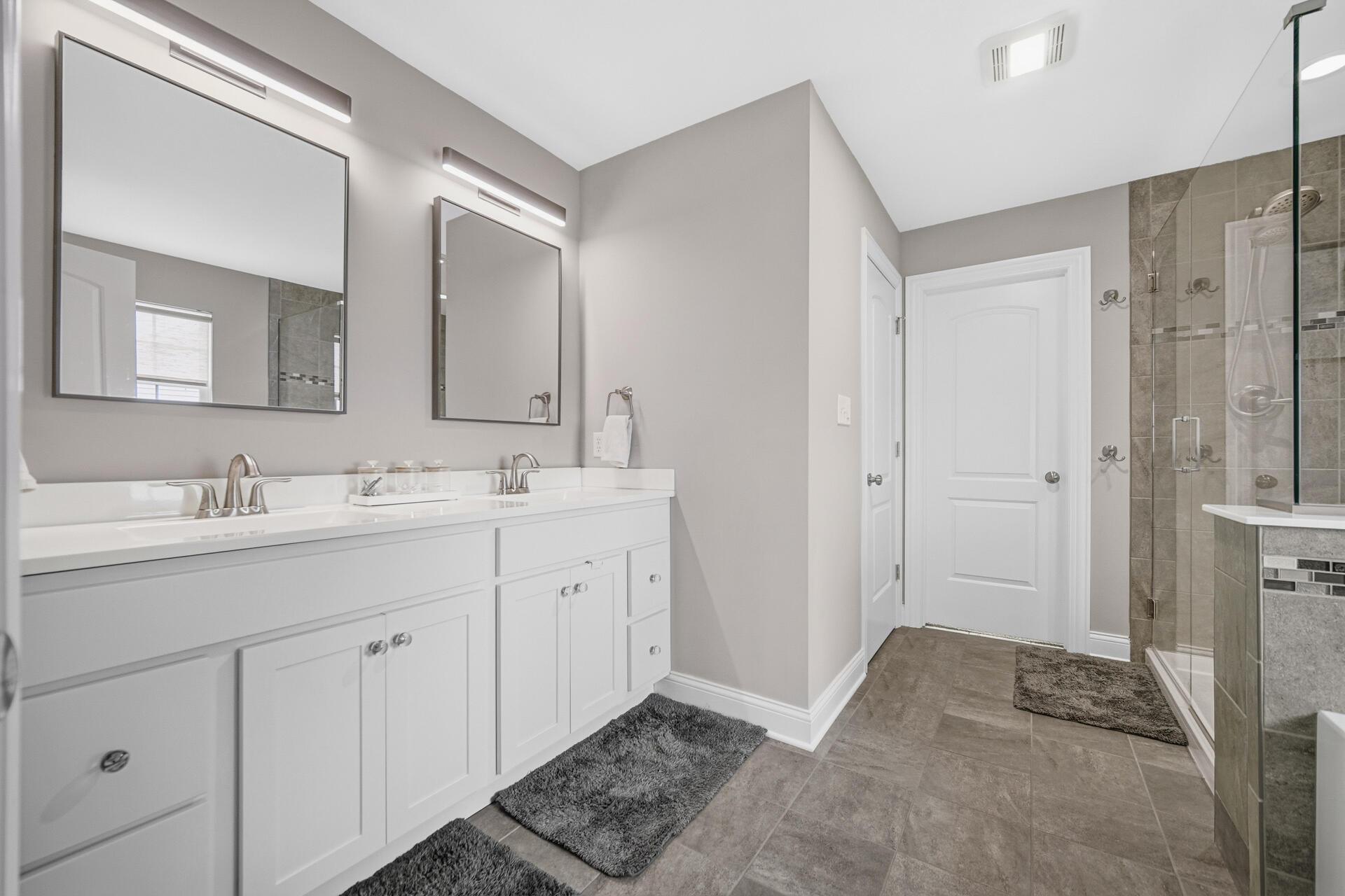 10227 Sentry Drive, St. John, IN 46373; Image #16