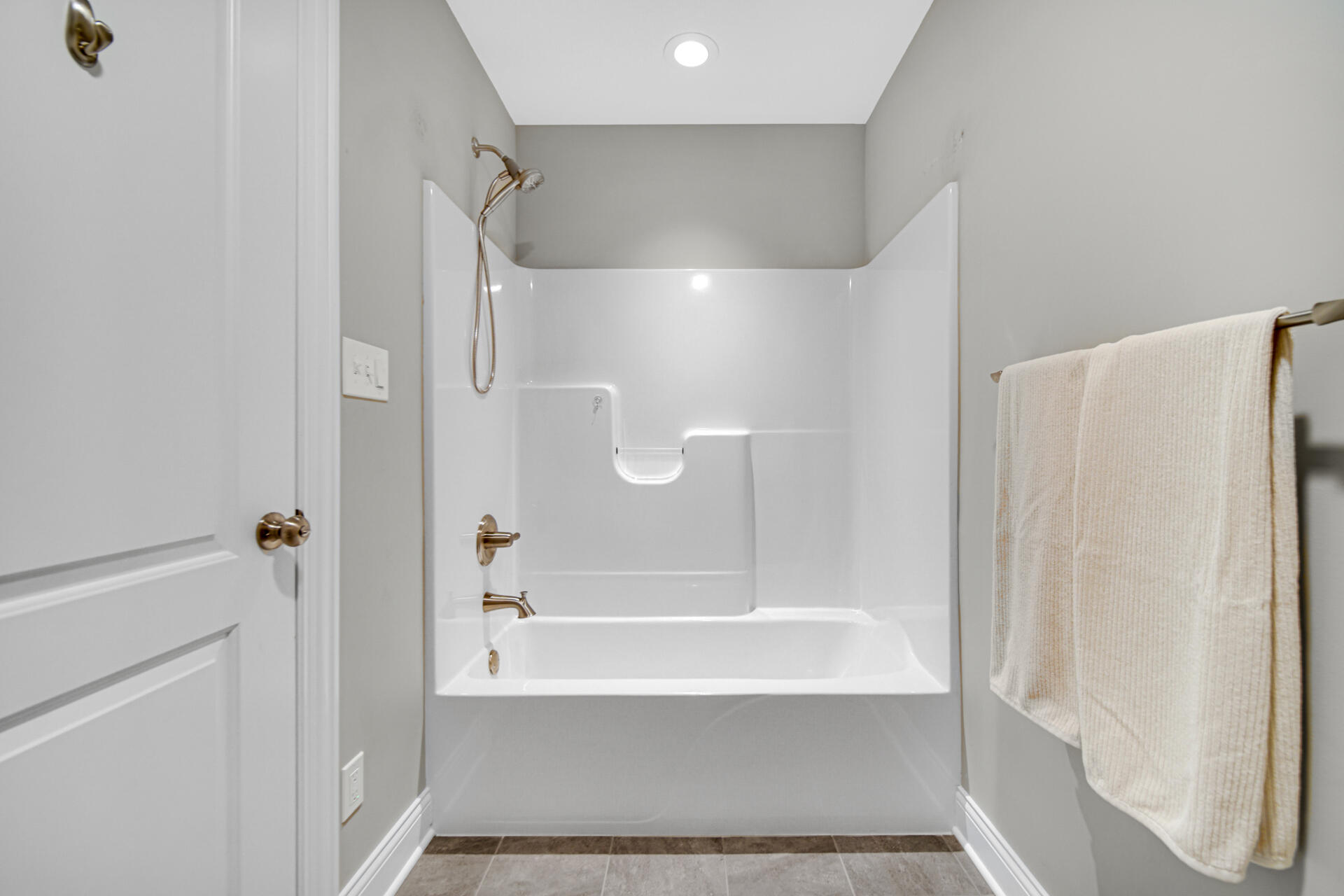 10227 Sentry Drive, St. John, IN 46373; Image #22
