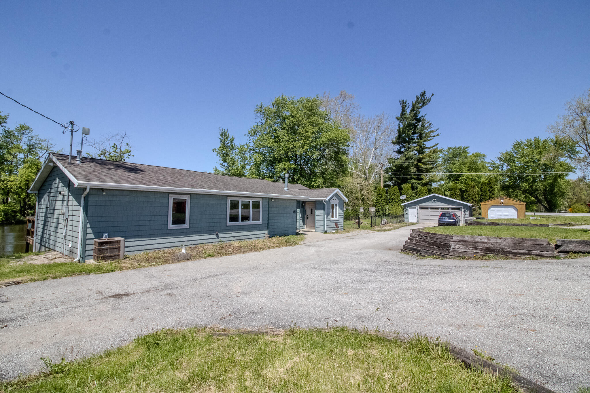 2467 N 200 E, Winamac, IN 46996; Image #1