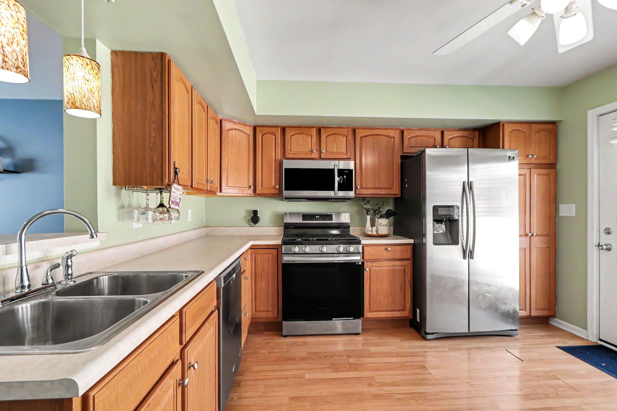 1810 Golden Oak Court, Crown Point, IN 46307; Image #12