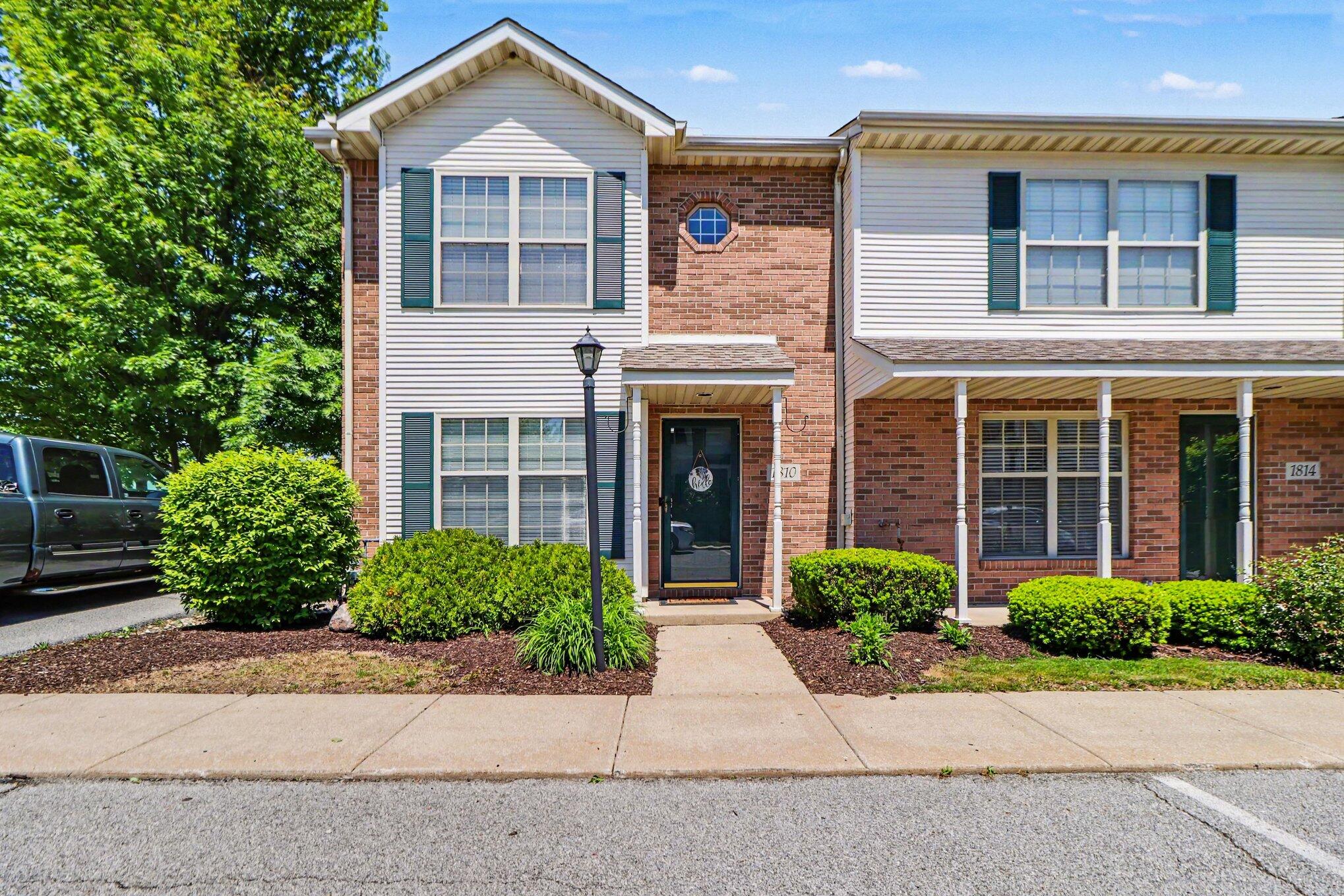 1810 Golden Oak Court, Crown Point, IN 46307; Image #2