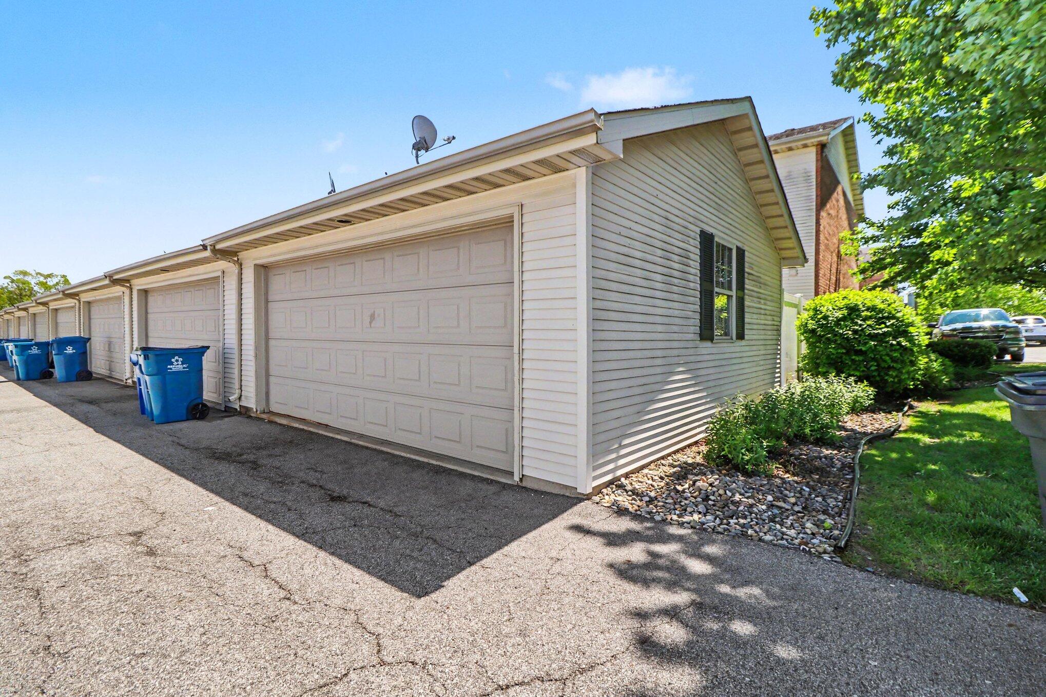 1810 Golden Oak Court, Crown Point, IN 46307; Image #24