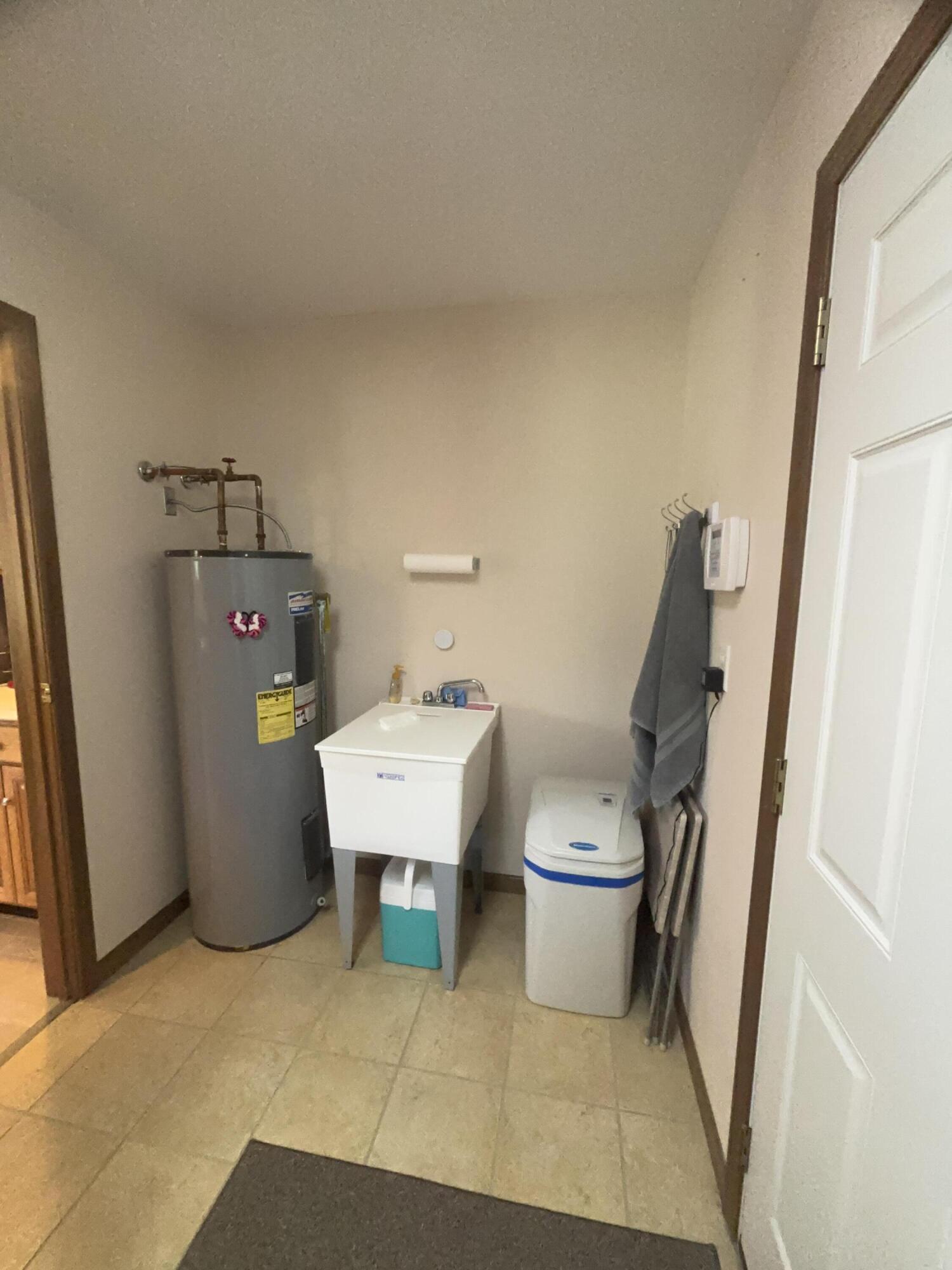 17 White Tail Circle, Williamsport, IN 47993; Image #12
