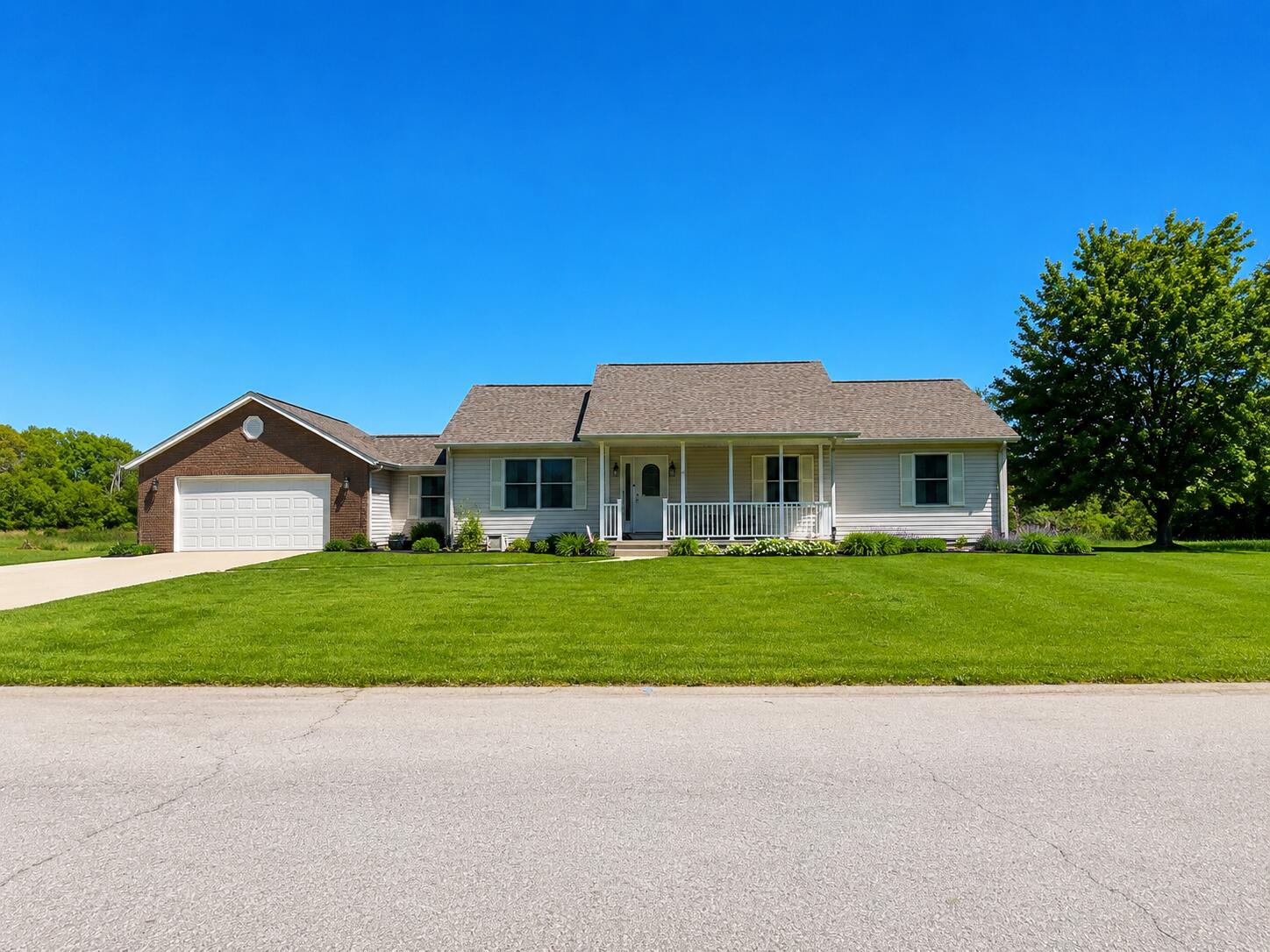 17 White Tail Circle, Williamsport, IN 47993; Image #4
