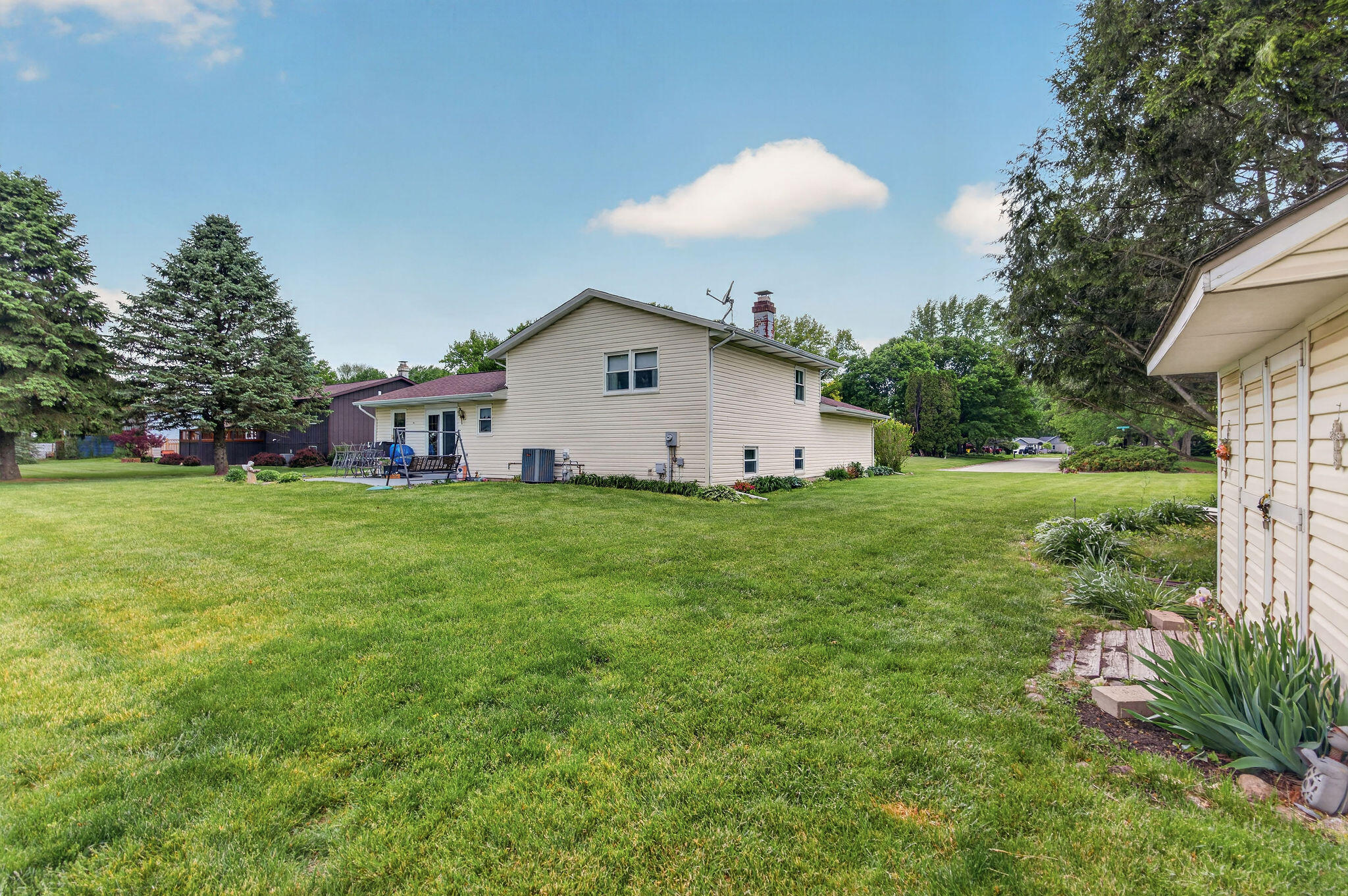 340 Independence Drive, Valparaiso, IN 46383; Image #27