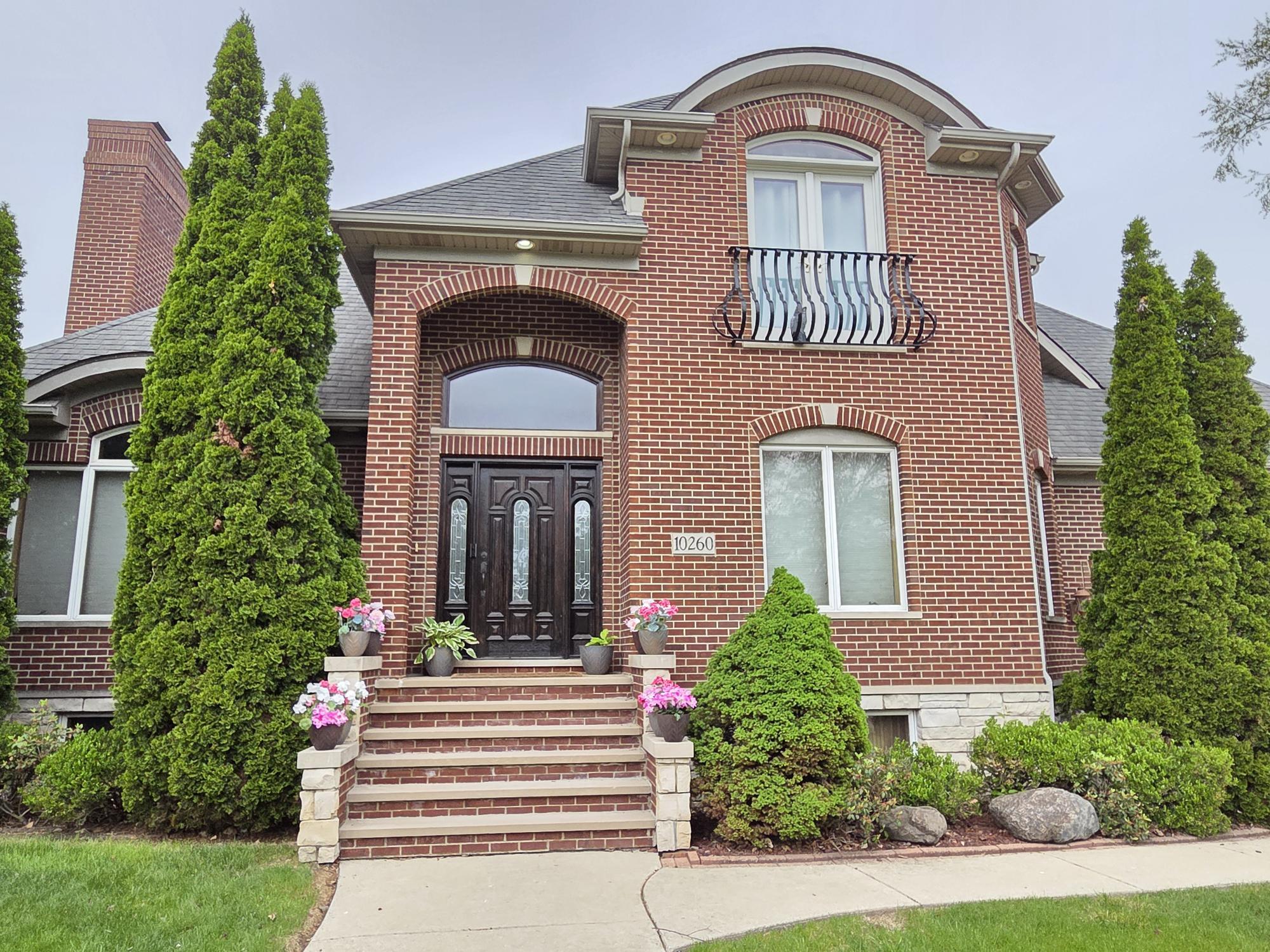 10260 Windsor Place, Munster, IN 46321; Image #1