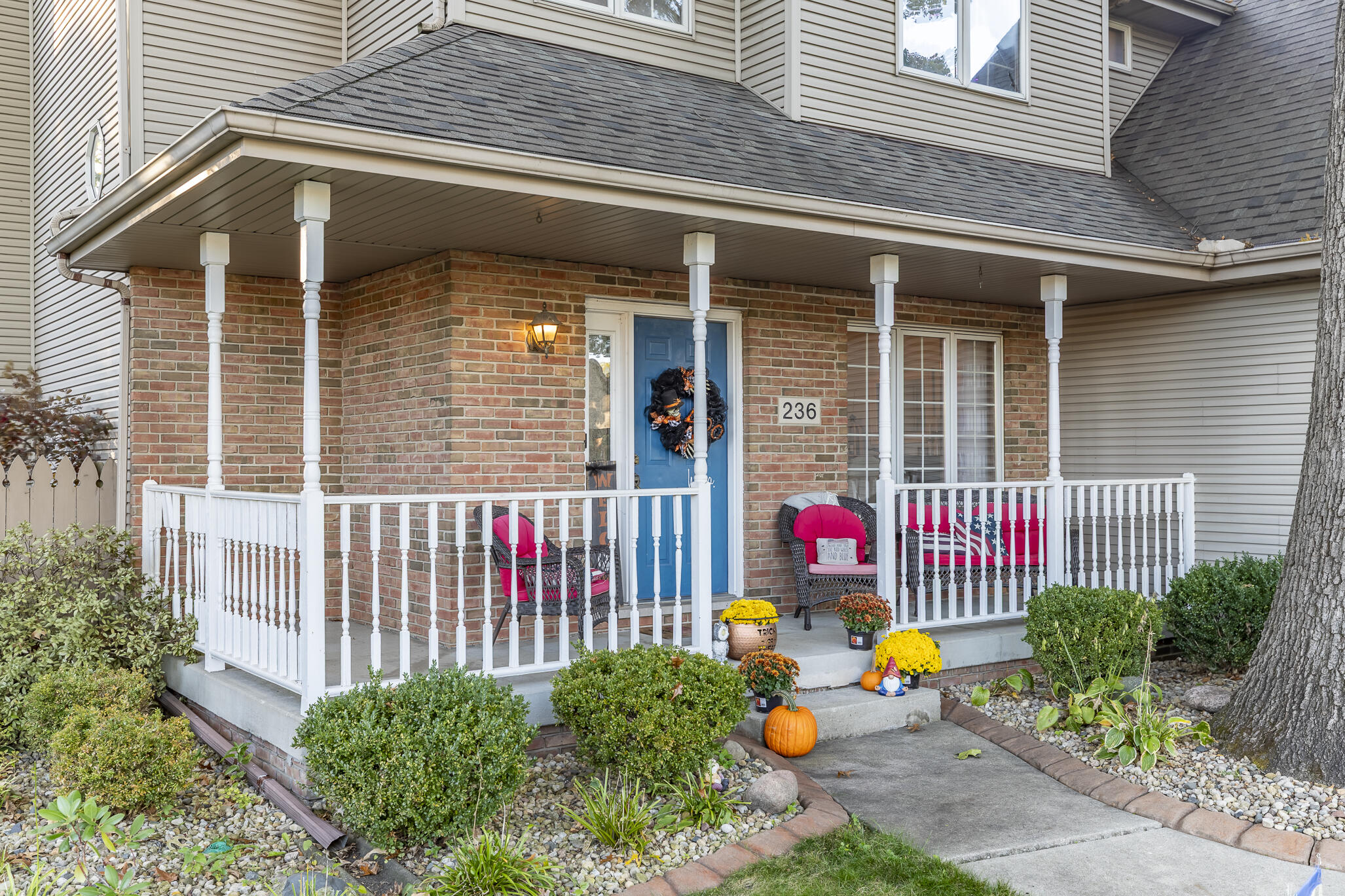 236 N Elgin Street, Griffith, IN 46319; Image #2