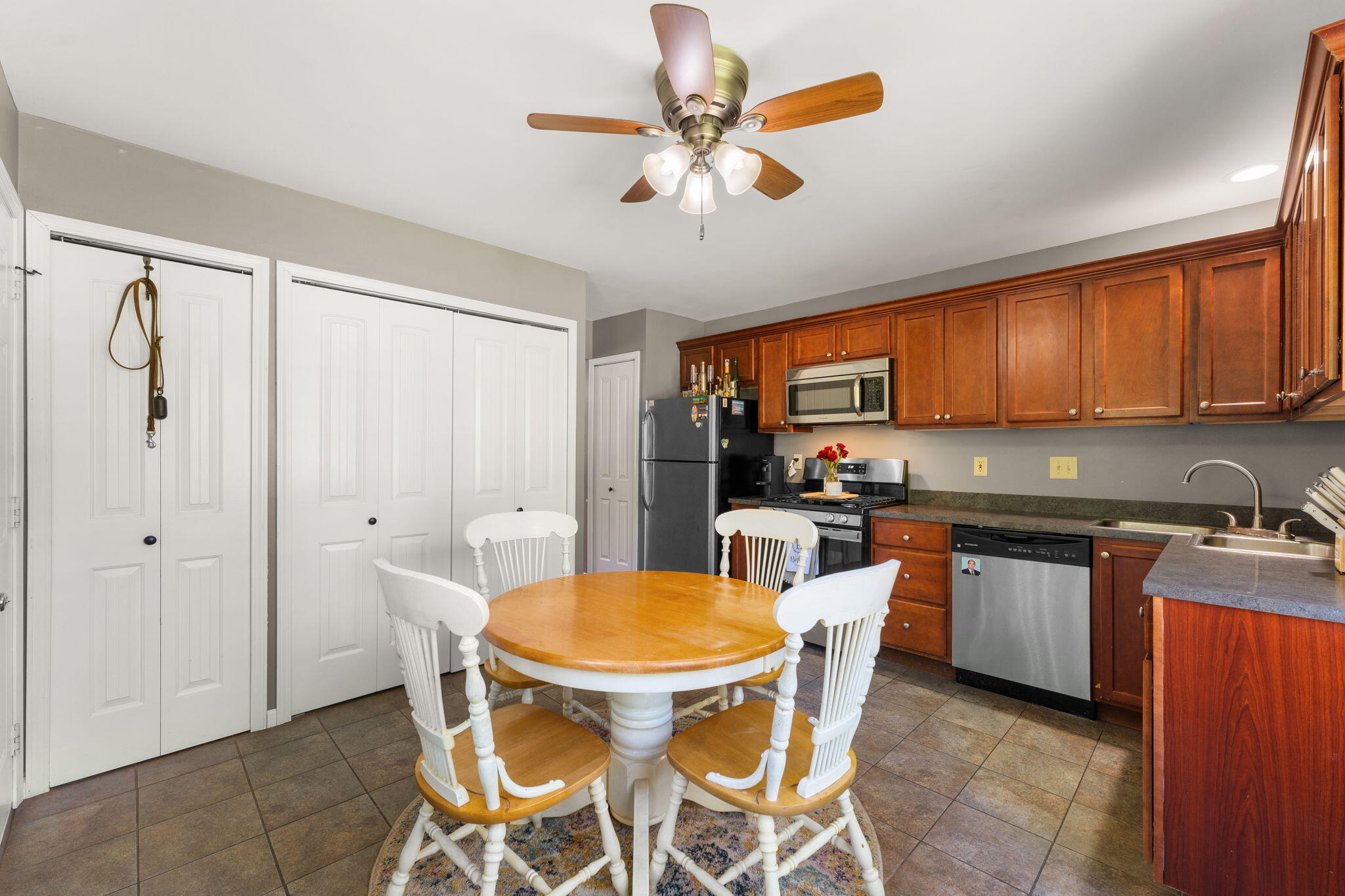 2156 St Joseph Lane, Valparaiso, IN 46385; Image #6