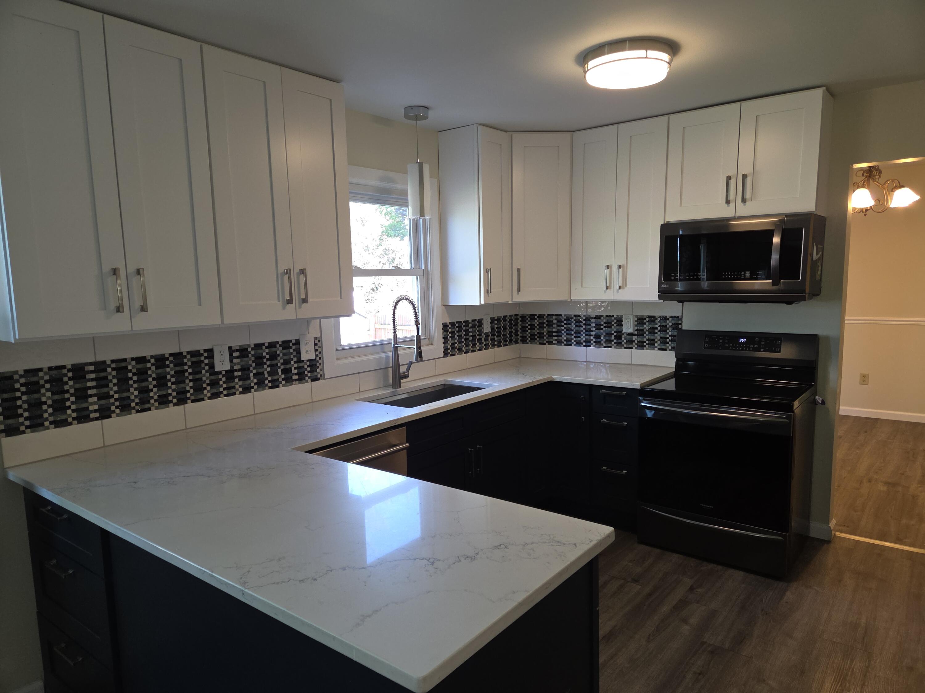 7451 Hendricks Street, Merrillville, IN 46410; Image #4