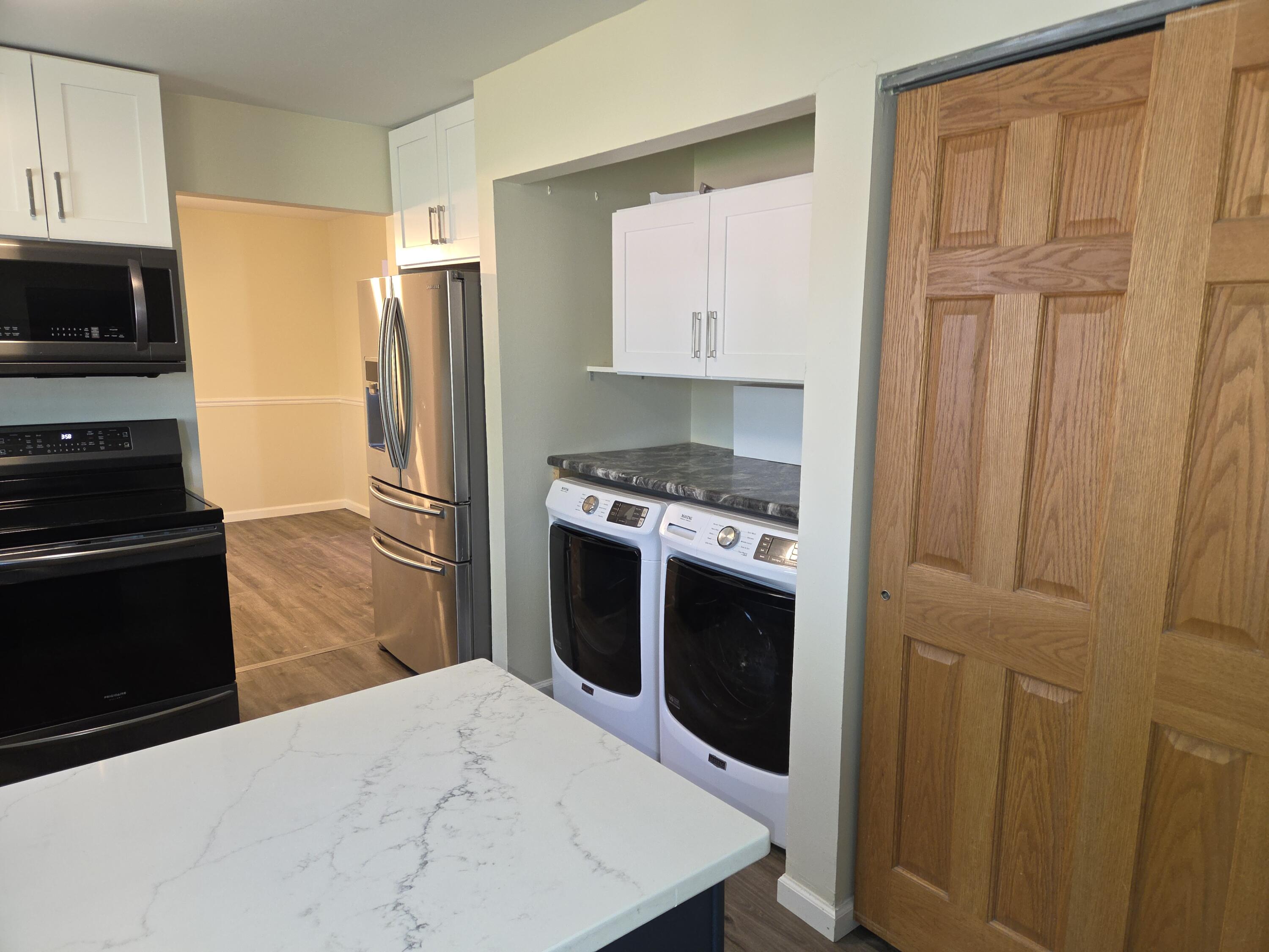 7451 Hendricks Street, Merrillville, IN 46410; Image #5