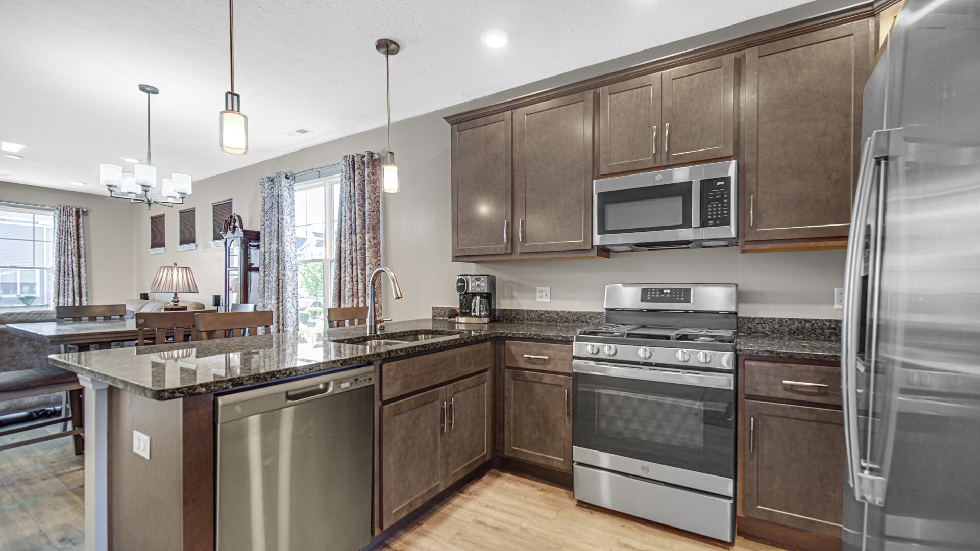 11828 Kentucky Street, Crown Point, IN 46307; Image #10