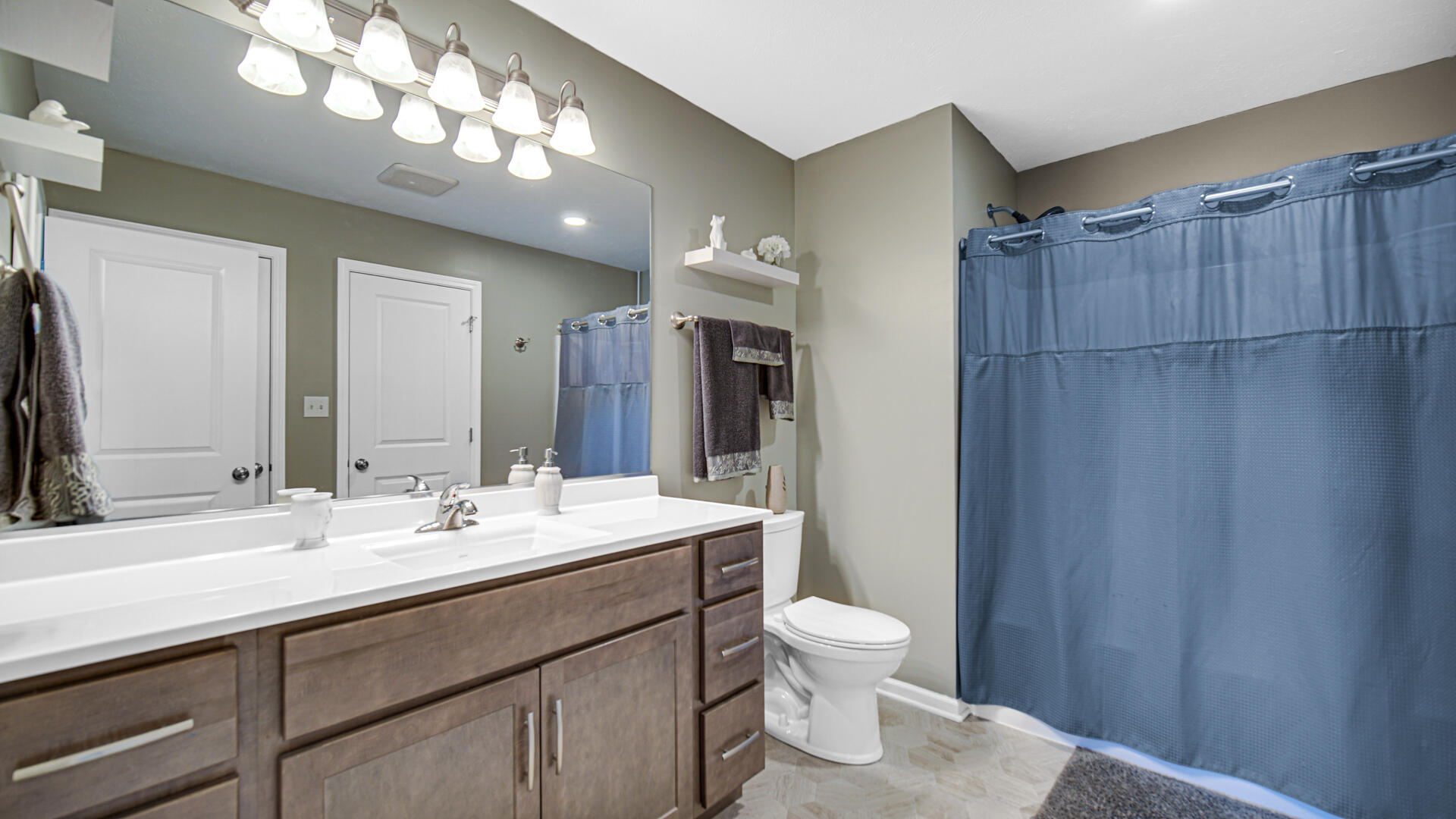 11828 Kentucky Street, Crown Point, IN 46307; Image #15