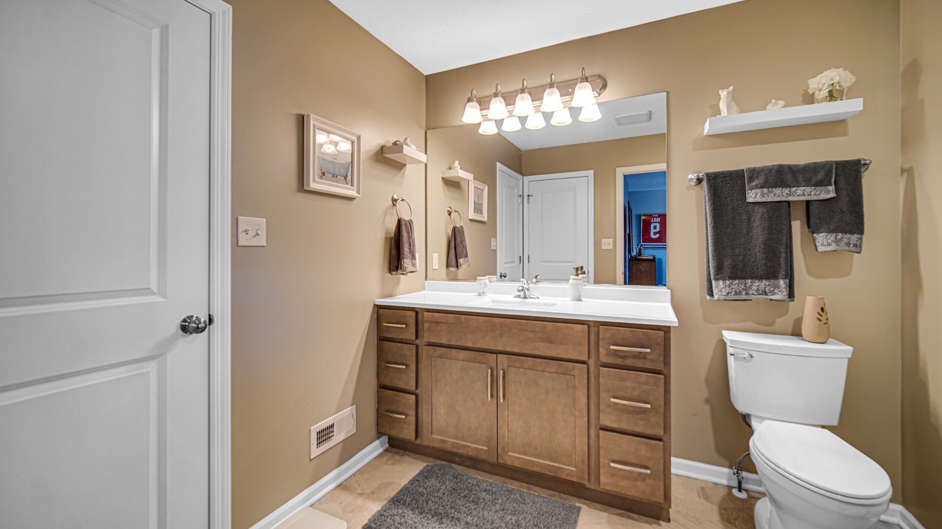 11828 Kentucky Street, Crown Point, IN 46307; Image #19