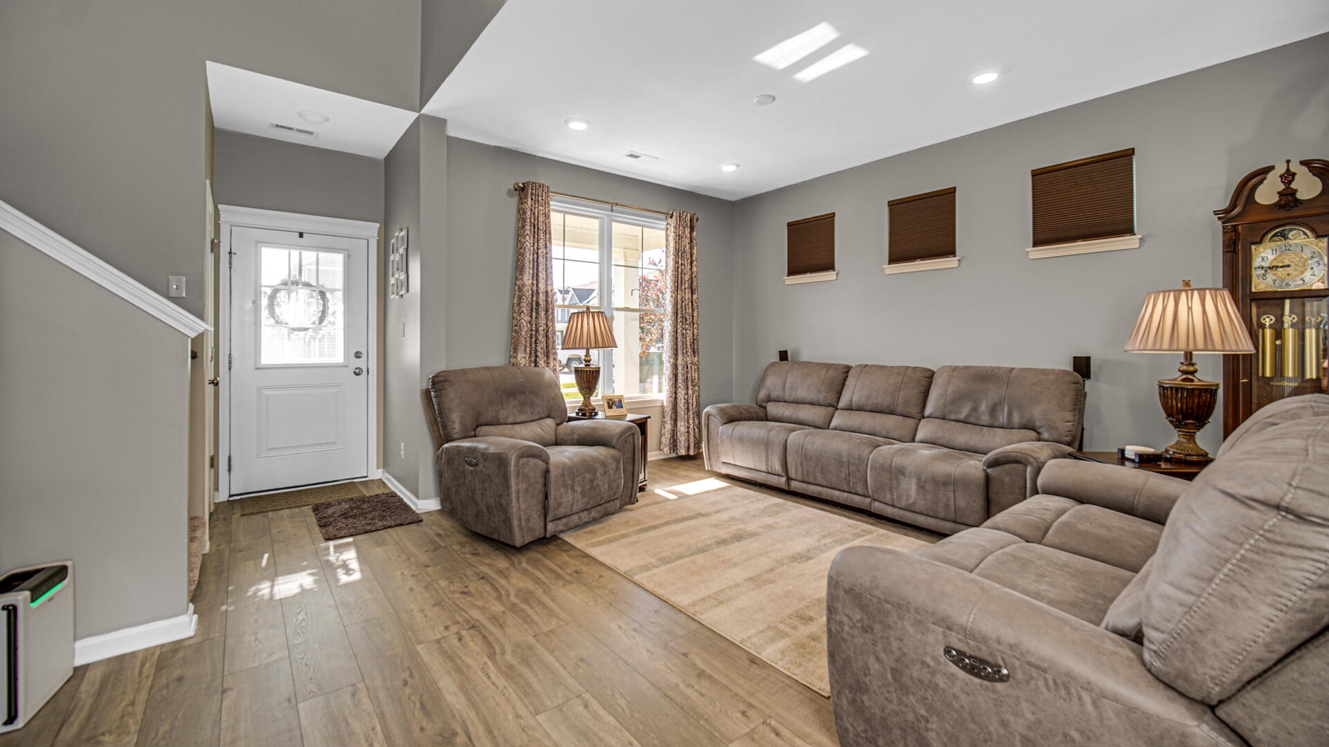 11828 Kentucky Street, Crown Point, IN 46307; Image #4