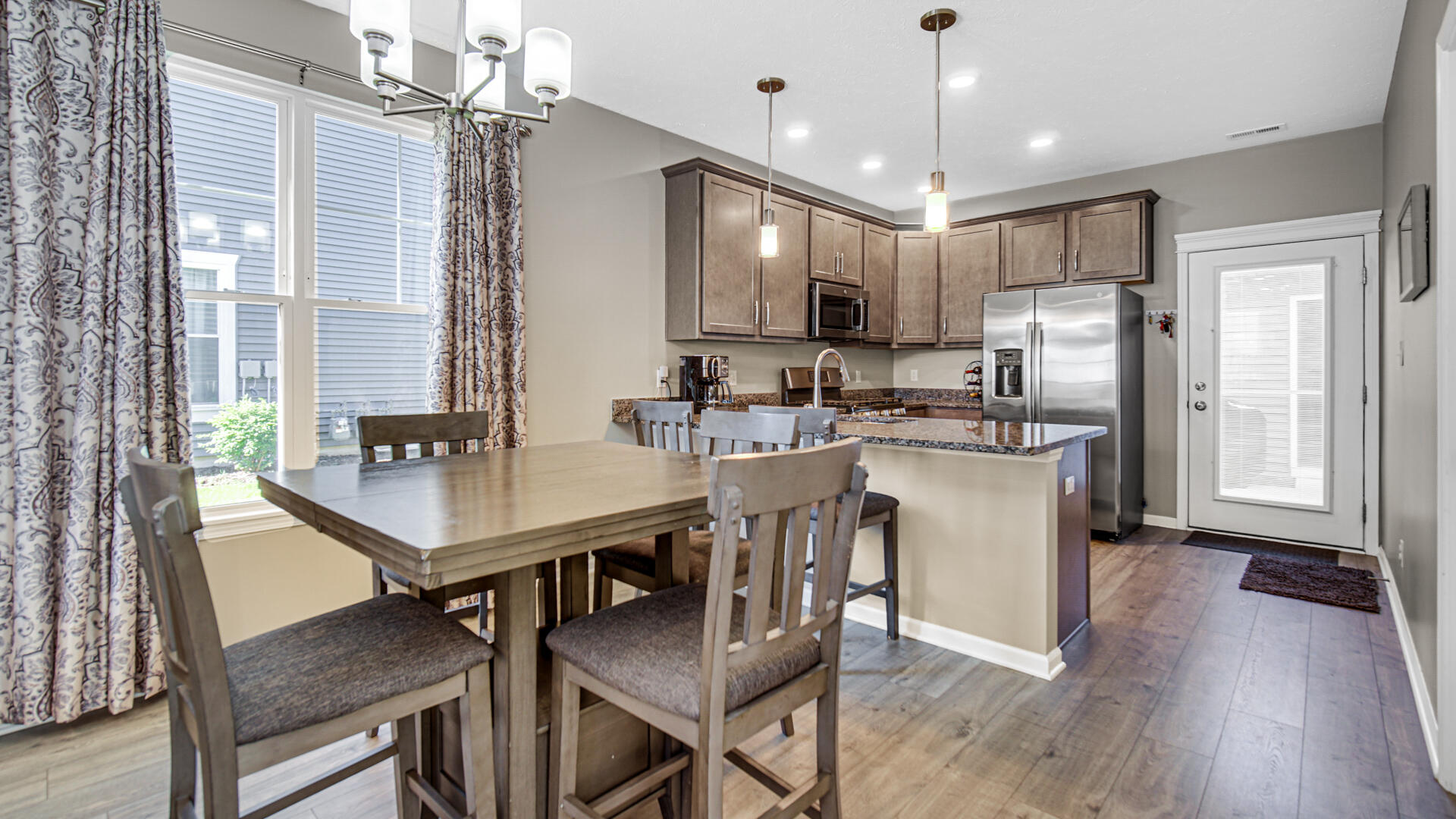 11828 Kentucky Street, Crown Point, IN 46307; Image #7