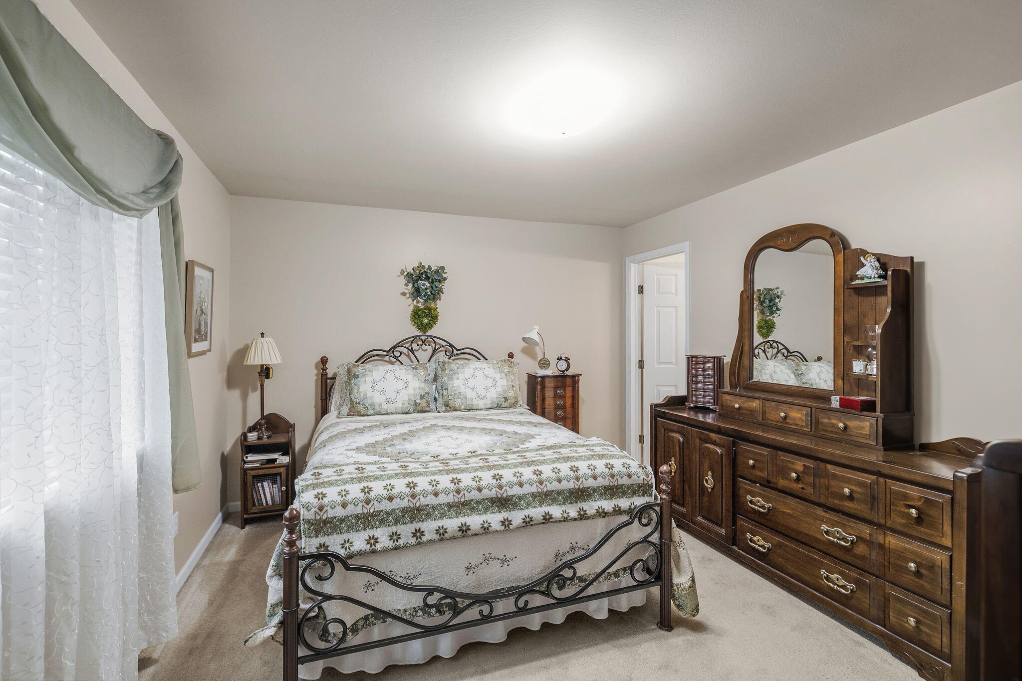690 Hidden Oak Trail, Hobart, IN #1a, 46342; Image #12