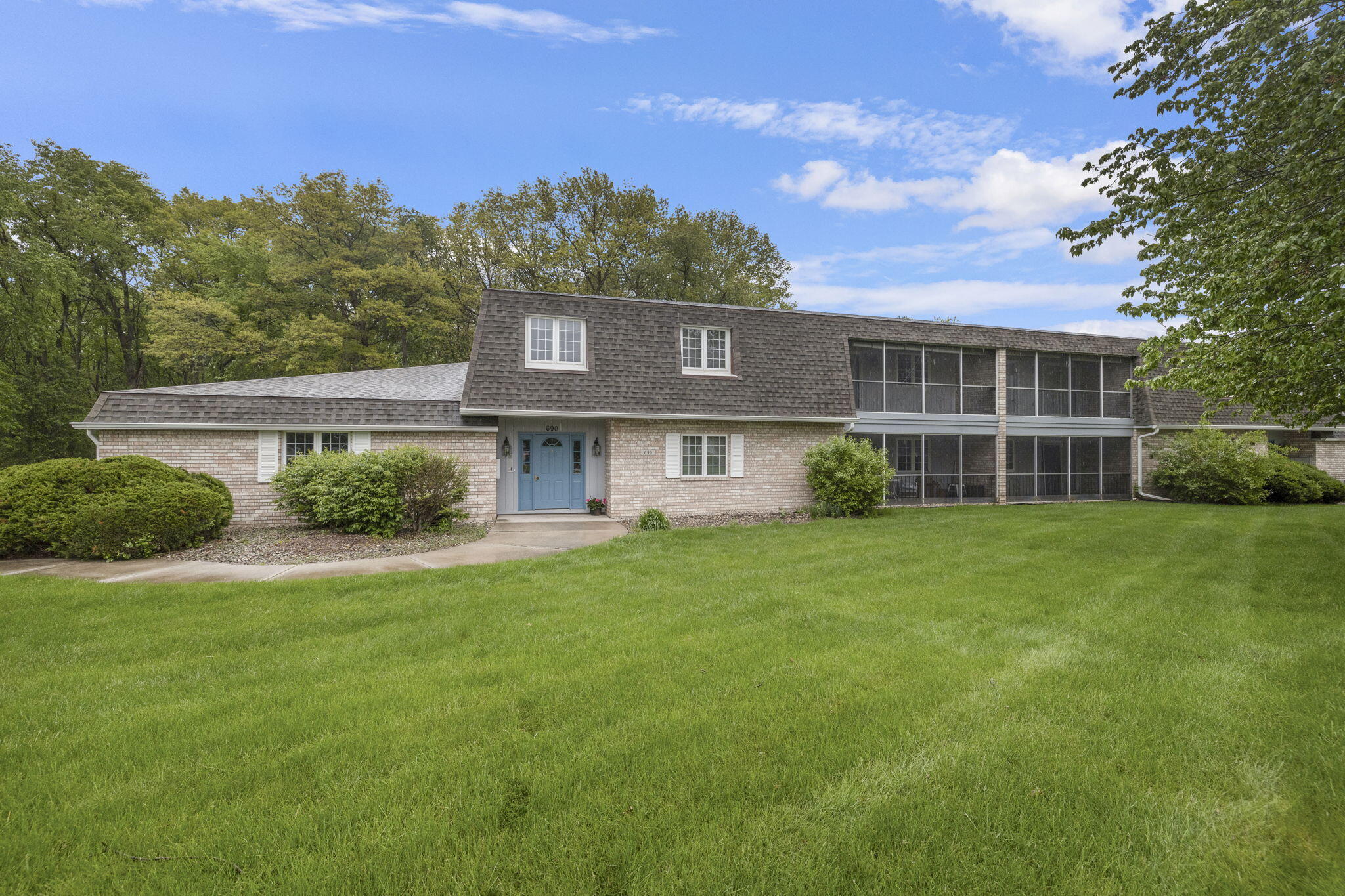 690 Hidden Oak Trail, Hobart, IN #1a, 46342; Image #2