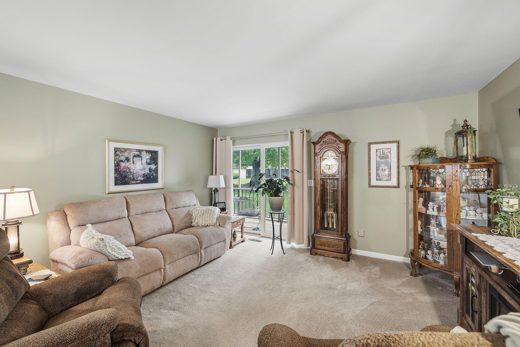 690 Hidden Oak Trail, Hobart, IN #1a, 46342; Image #4