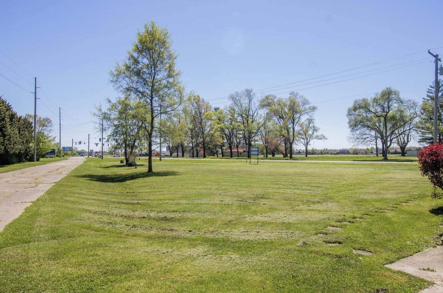 206 U.s. 231, Crown Point, IN 46307; Image #3