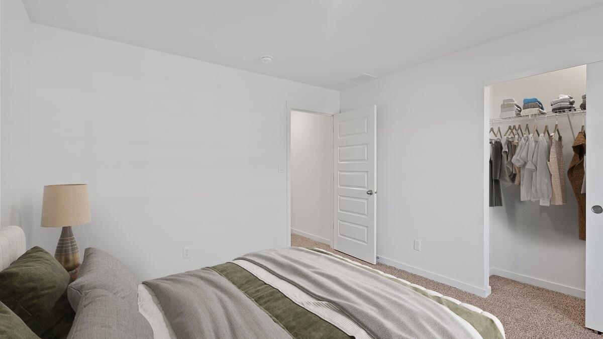 161 Cressmoor Boulevard, Hobart, IN 46342; Image #7