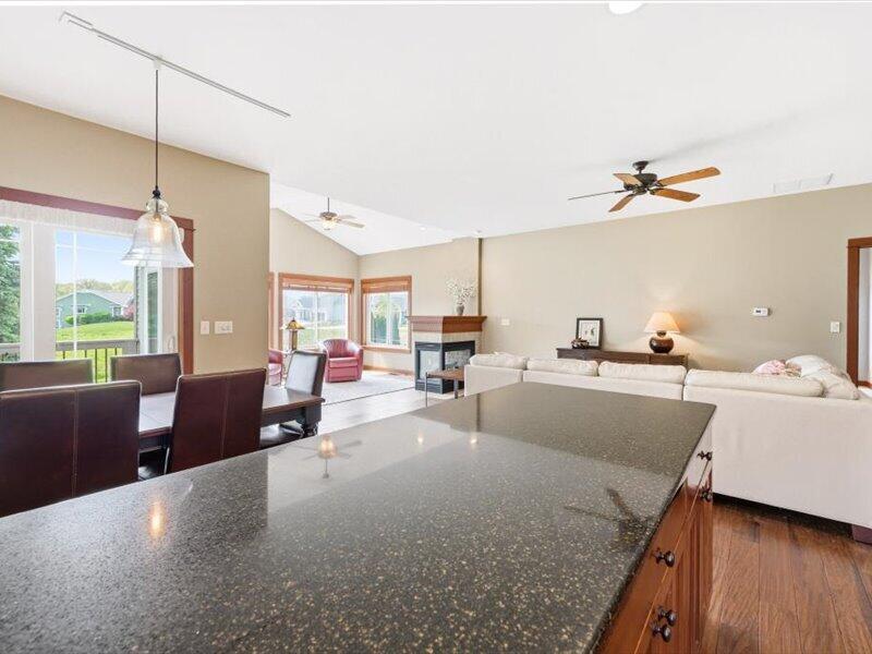 61 N Prairie Pkwy, Valparaiso, IN 46385; Image #10