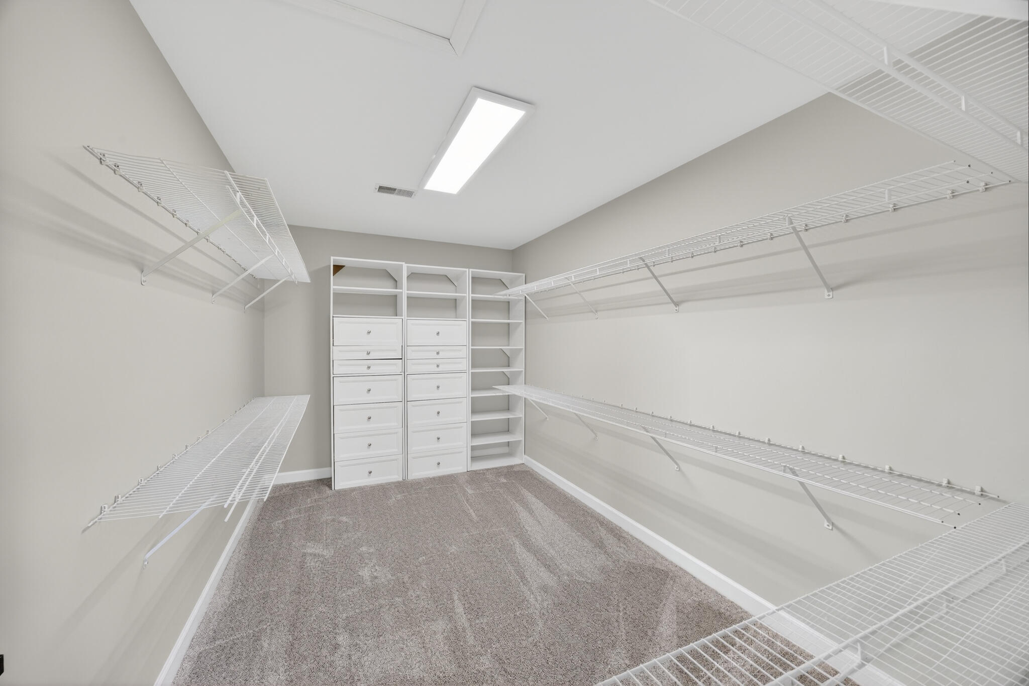 12376 W 107th Lane, St. John, IN 46373; Image #24