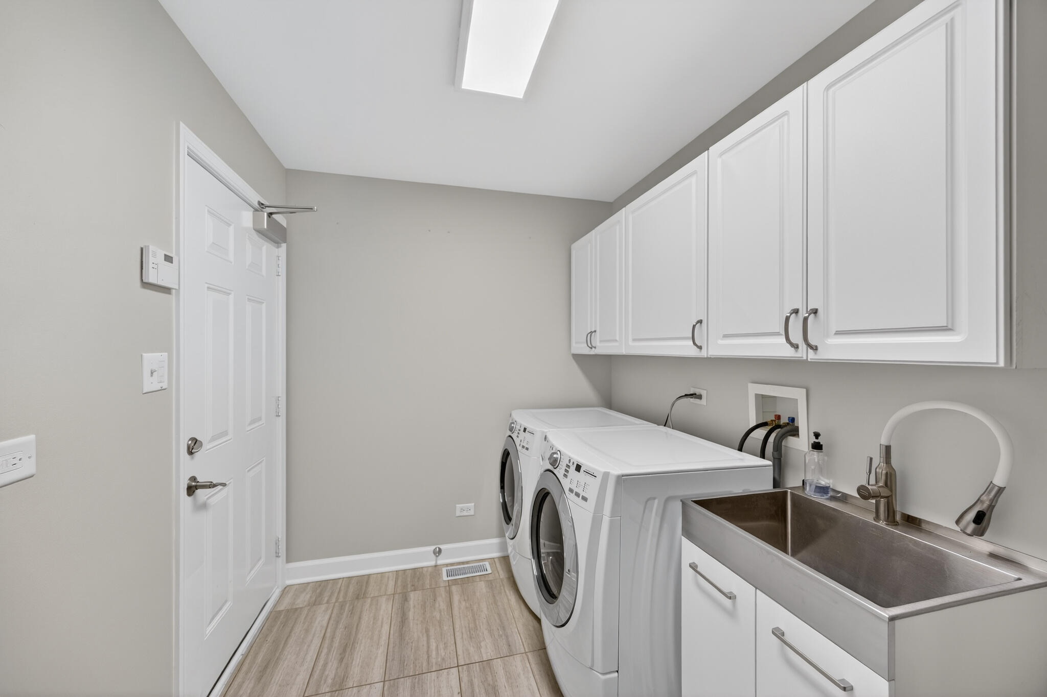 12376 W 107th Lane, St. John, IN 46373; Image #29