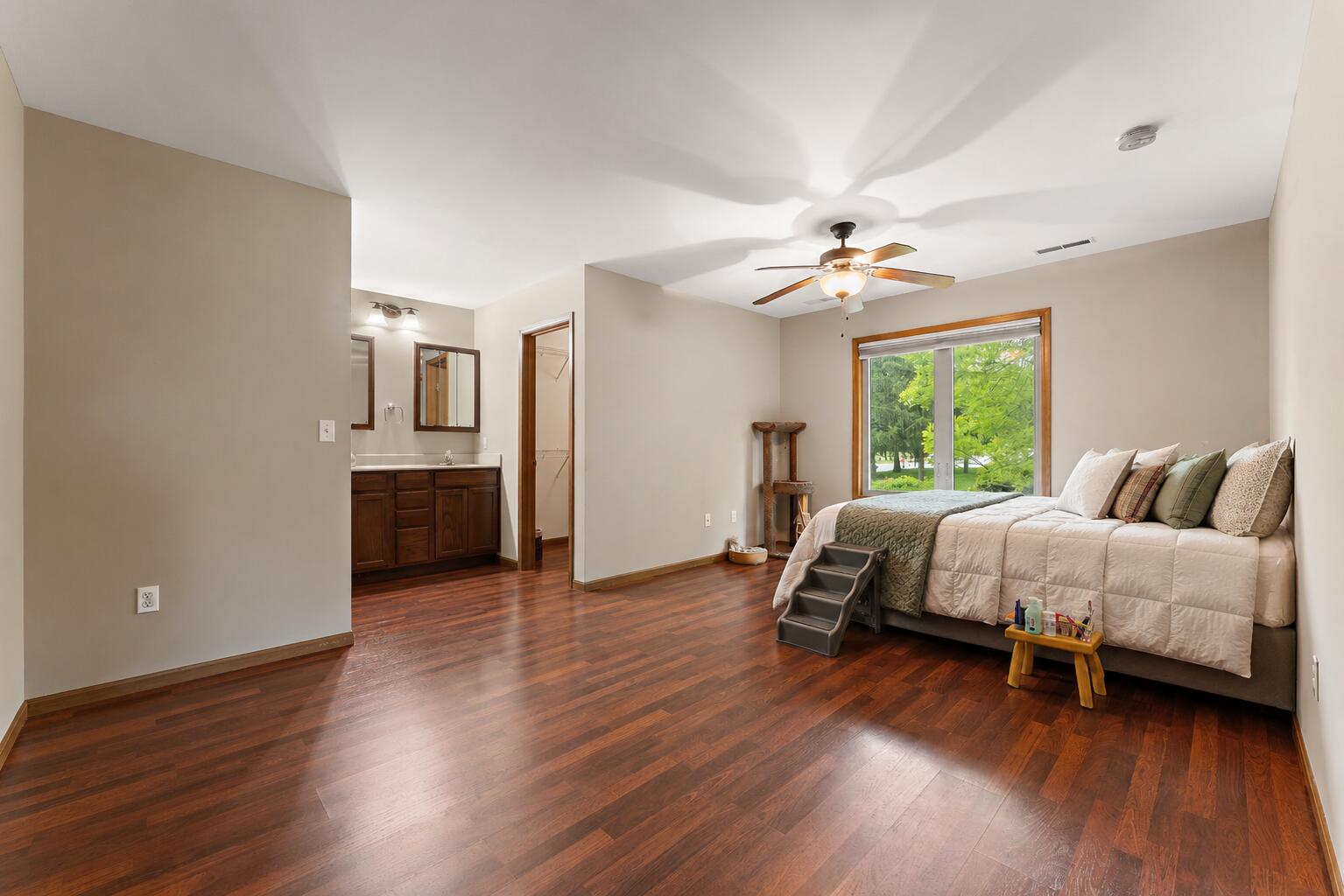 2549 N Lakeshore Drive, Crown Point, IN 46307; Image #12