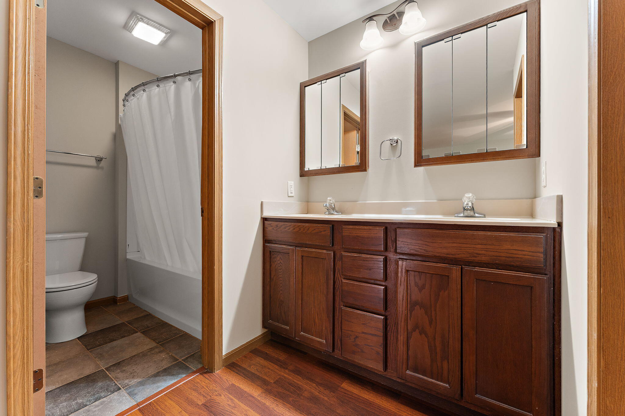2549 N Lakeshore Drive, Crown Point, IN 46307; Image #13