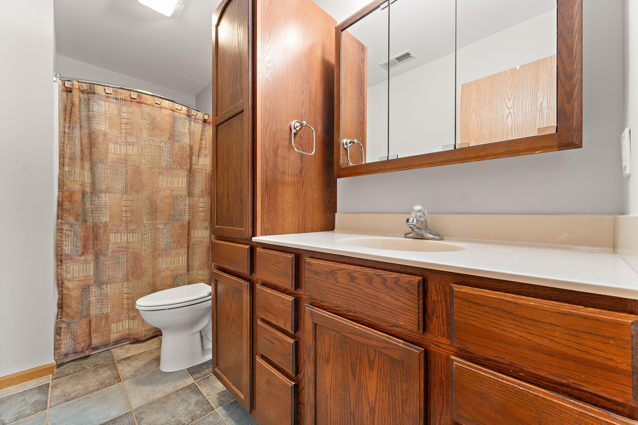 2549 N Lakeshore Drive, Crown Point, IN 46307; Image #18