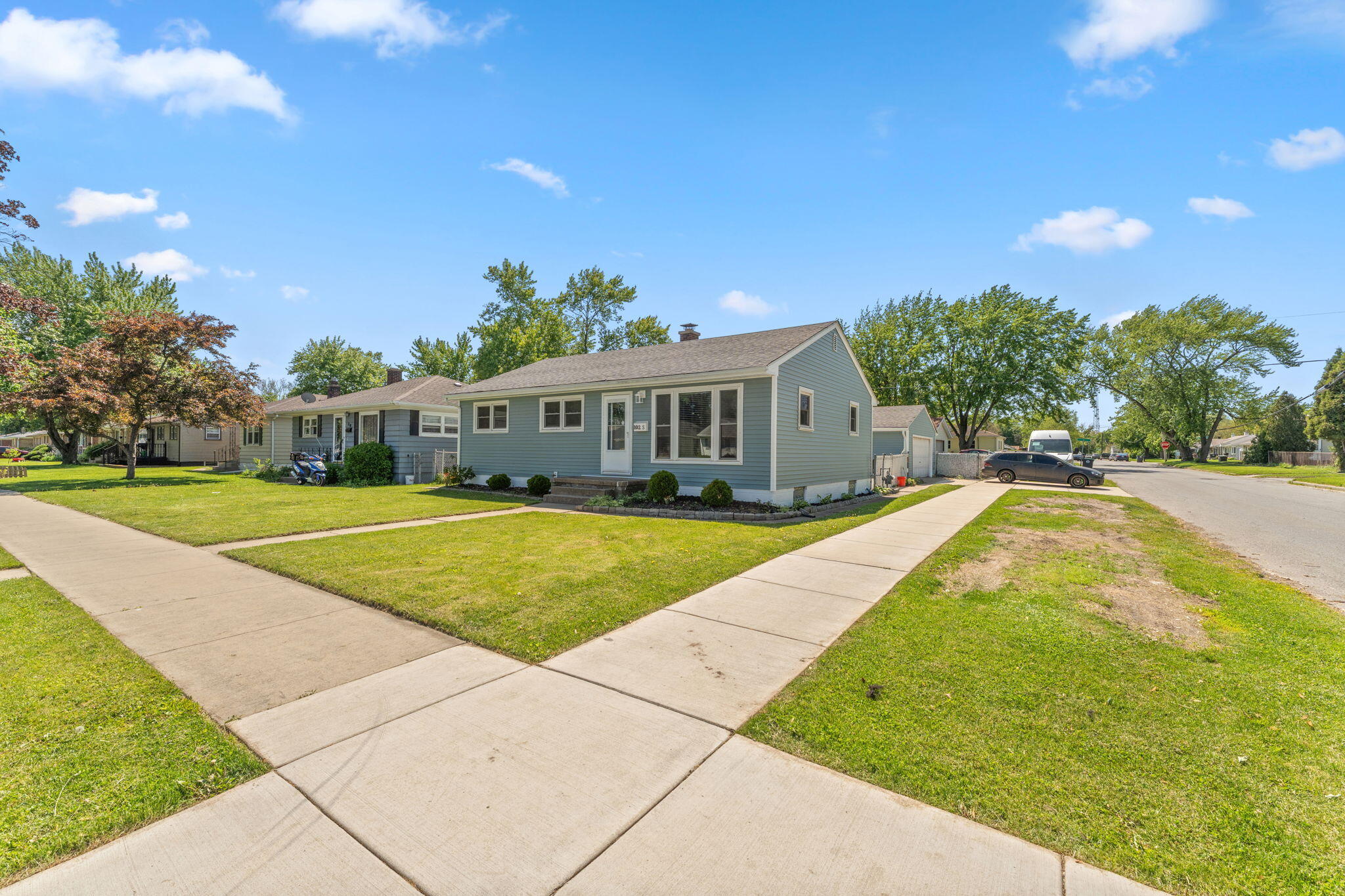 102 S Delaware Street, Hobart, IN 46342; Image #2