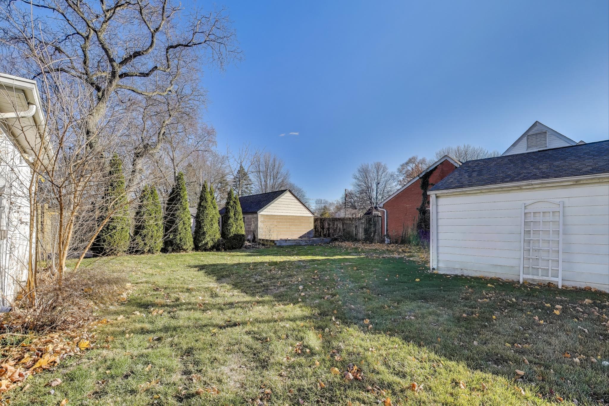 108 Beverly Place, Munster, IN 46321; Image #34