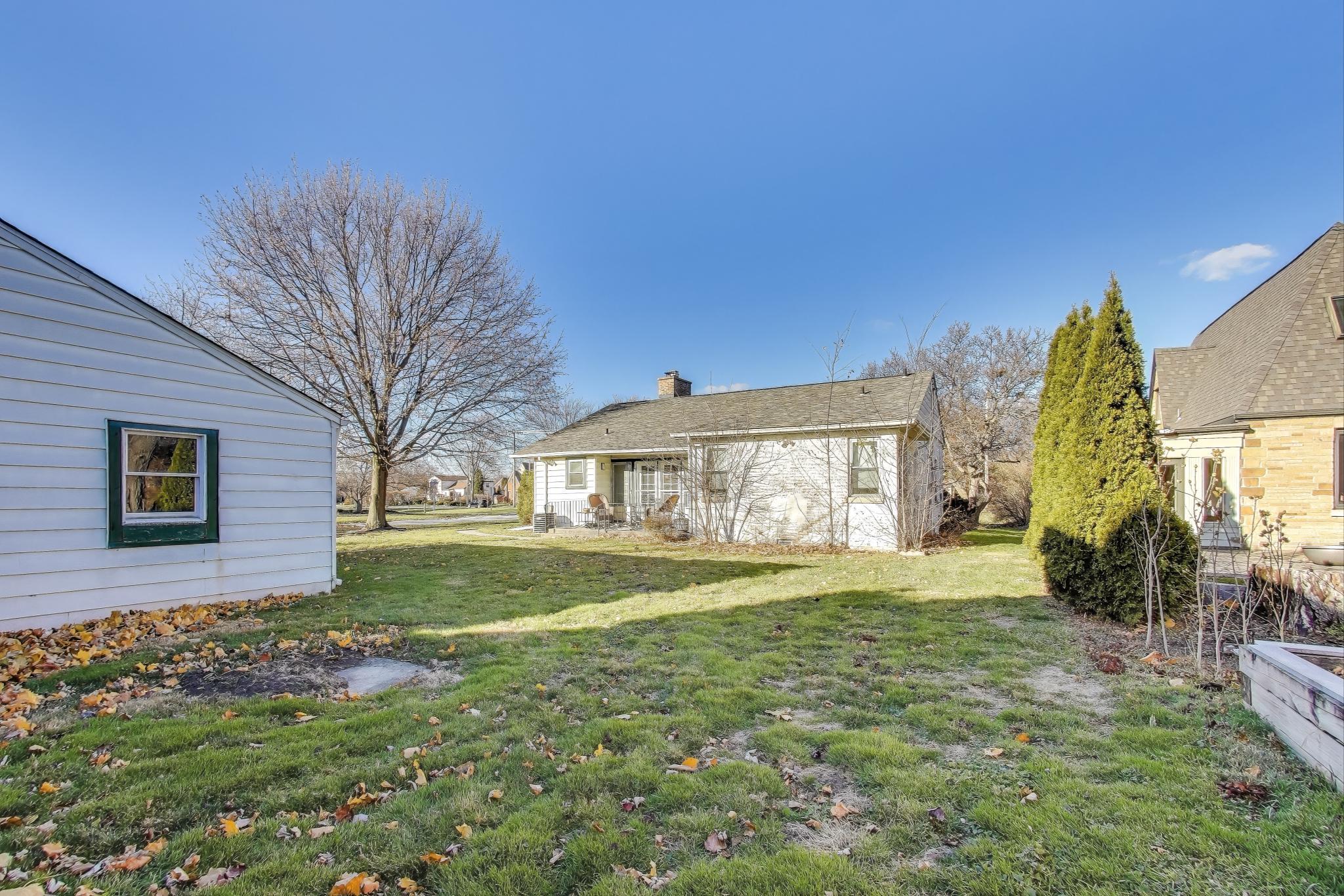 108 Beverly Place, Munster, IN 46321; Image #36